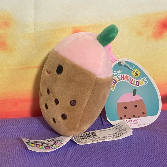 Bernice the Bobba Clip - Picture 2 of 7